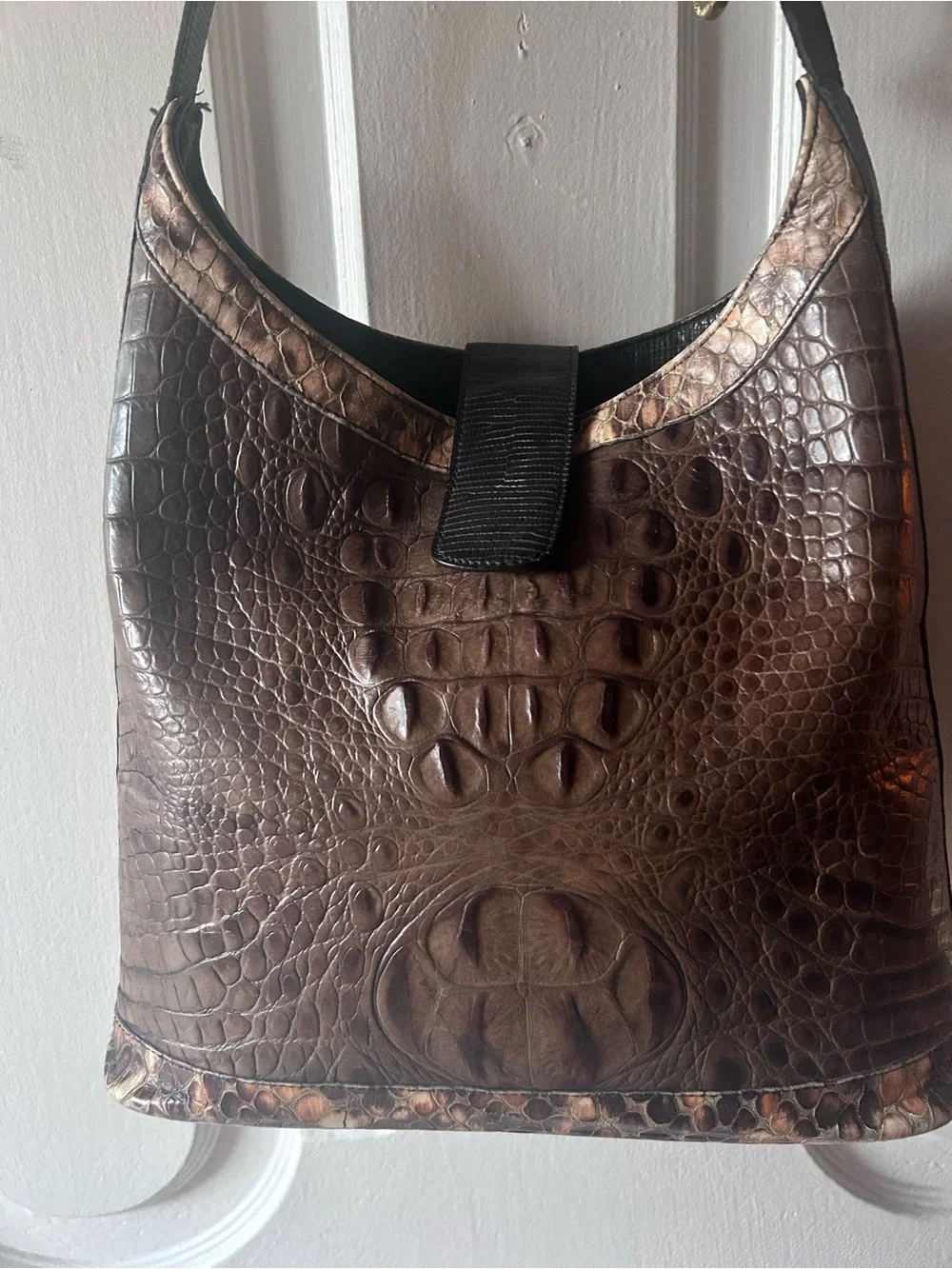 Brahmin Kendall VTG Brown Crocodile Leather Tan Black Trim Shoulder Purse Tote